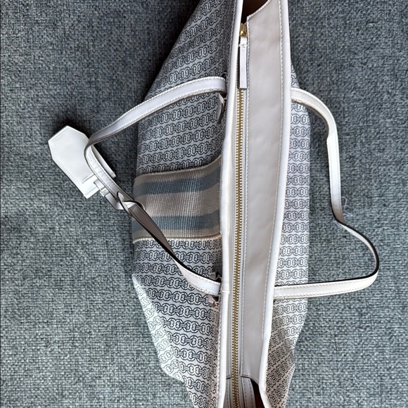 Tory Burch Gray and Blue Tote Bag with Structured Design - Picture 4 of 6